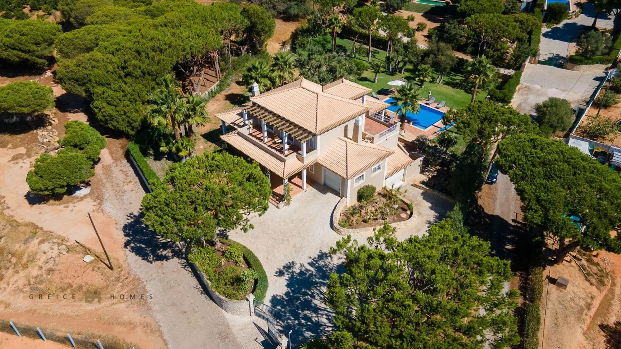 Luxuosa Moradia V5 Em Quarteira - Greice Homes Exterior foto